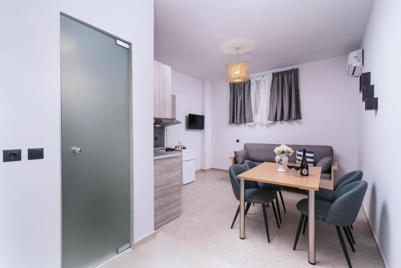 Alcyone Studios And Apartments Heraklion  ภายนอก รูปภาพ