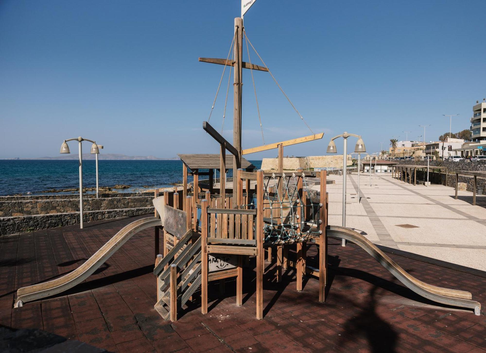 Alcyone Studios And Apartments Heraklion  ภายนอก รูปภาพ
