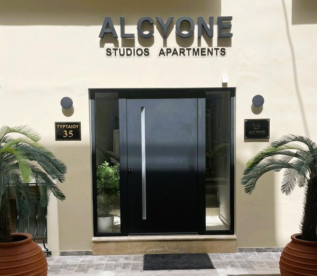 Alcyone Studios And Apartments Heraklion  ภายนอก รูปภาพ
