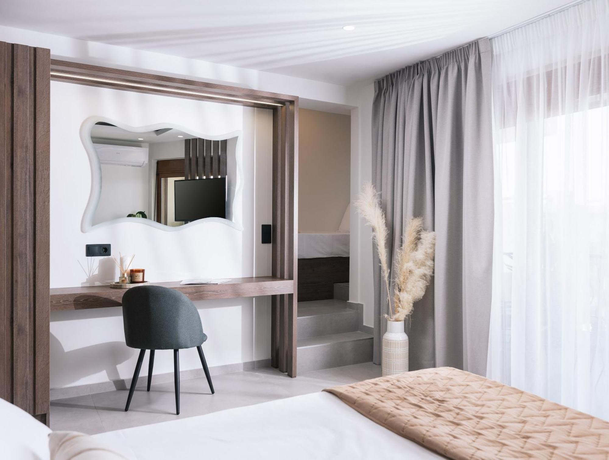 Alcyone Studios And Apartments Heraklion  ภายนอก รูปภาพ